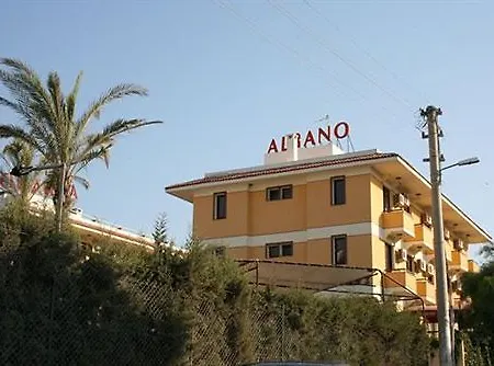 アルバーノ ホテル Çeşme