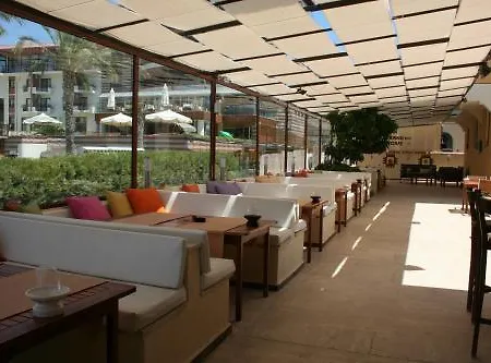 Albano Otel Çeşme
