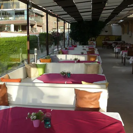 Albano Otel Çeşme