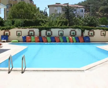 Otel Albano 3*