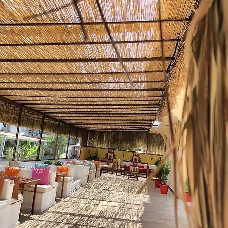 Otel Albano