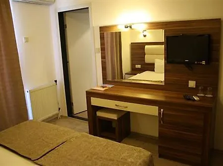 Albano Otel Çeşme