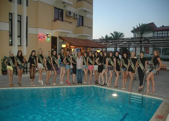 Albano Hotel Çeşme